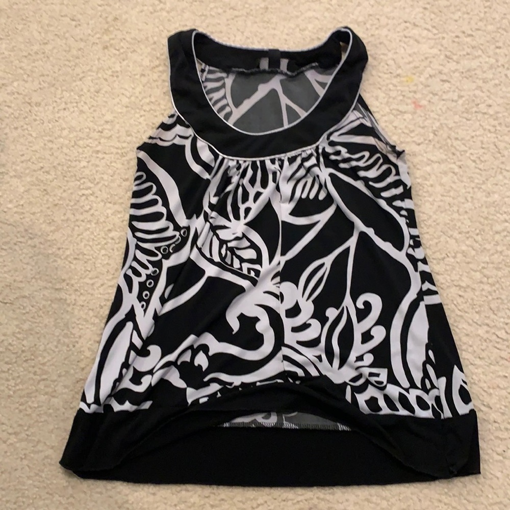 Women’s printed tank